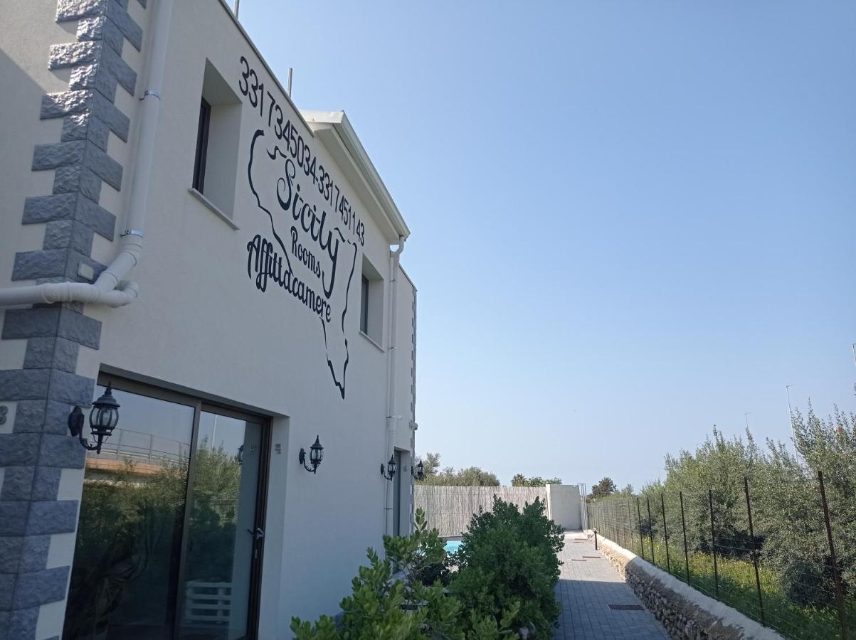 Sicily Rooms Appartamenti 카리니 외부 사진