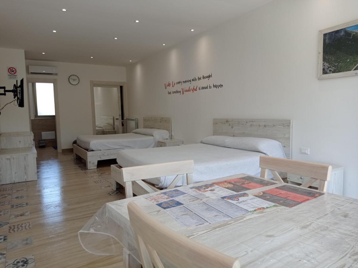 Sicily Rooms Appartamenti 카리니 객실 사진