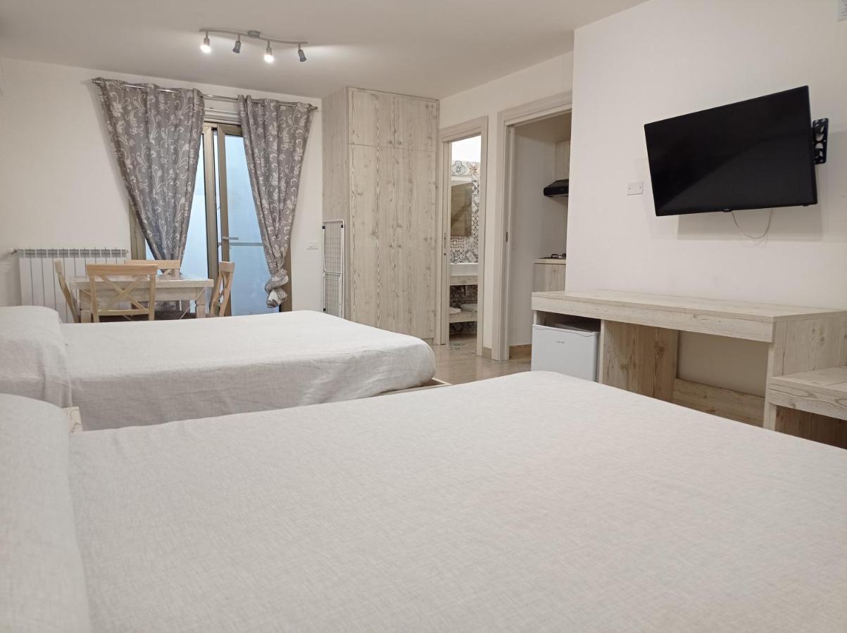 Sicily Rooms Appartamenti 카리니 외부 사진